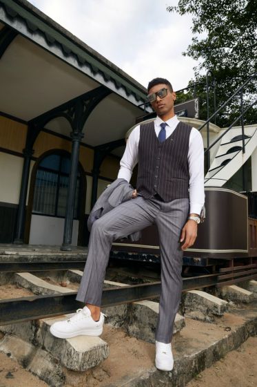 Stacy Adams Mens Pinstripe Suit Gray main image 0