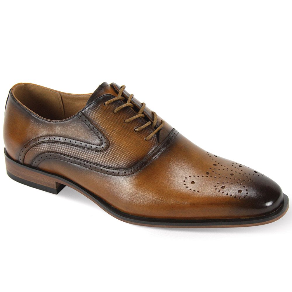 Giorgio Venturi Wingtip Leather Dress Shoes main image 0