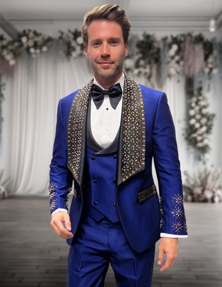 Statement Men's 3 Piece Modern Fit Tuxedo - Floral Appliqué main image 0